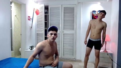 luxuryboys1  23-08-2022